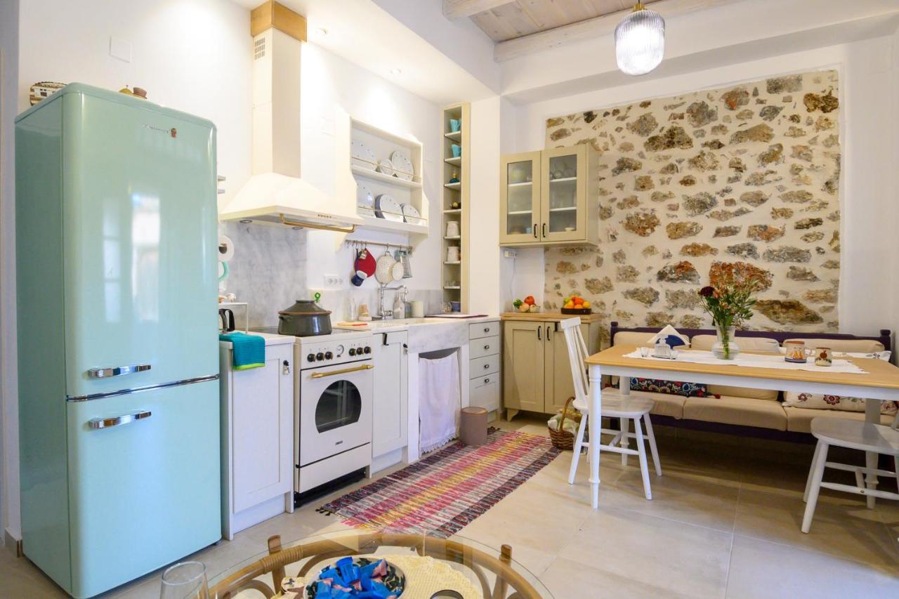 Konstantis Holiday home *